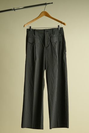 Issey Miyake Allow Pant on Hanver